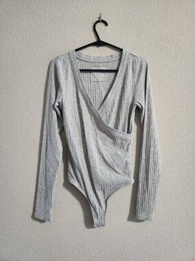 Aerie NWT Long-sleeve Cross Front Bodysuit medium heather grey ribbed size xs
